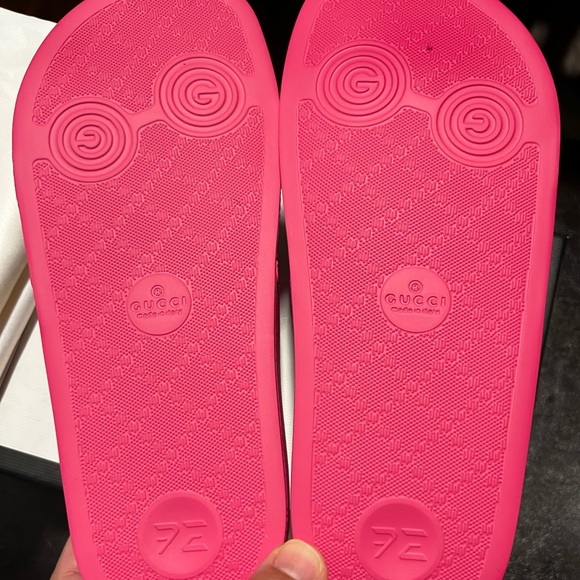 Gucci Slides - Picture 5 of 7